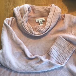 Light pink sweater. Size M